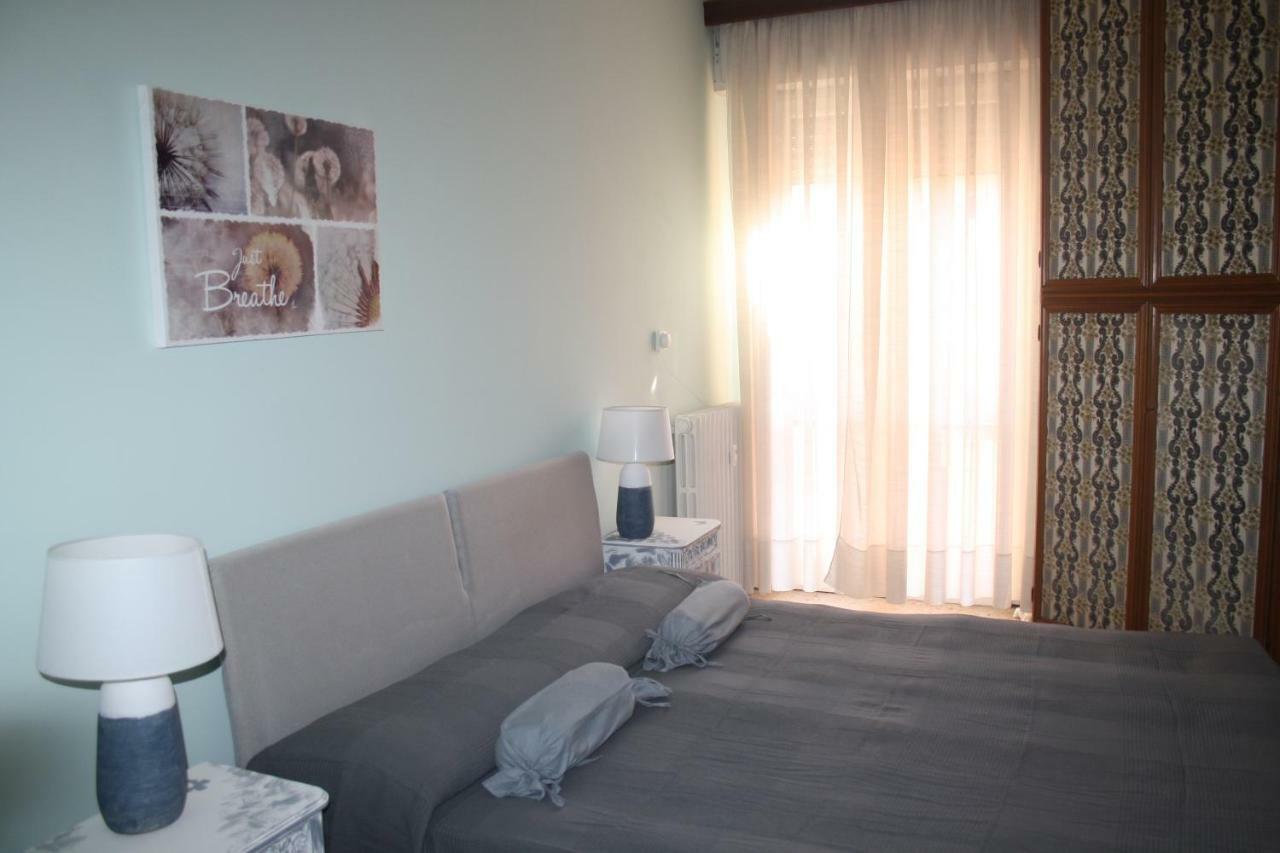 B&B Gloria Apartment Бавено Екстериор снимка